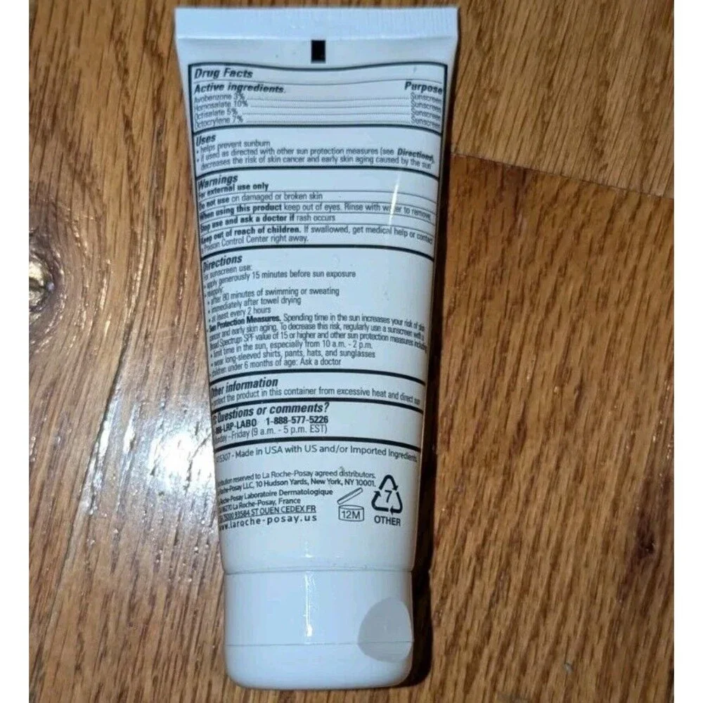 La Roche-Posay Sunscreen SPF 60, Face & Body Sunscreen Lotion, Oil-Free, 3 Fl Oz